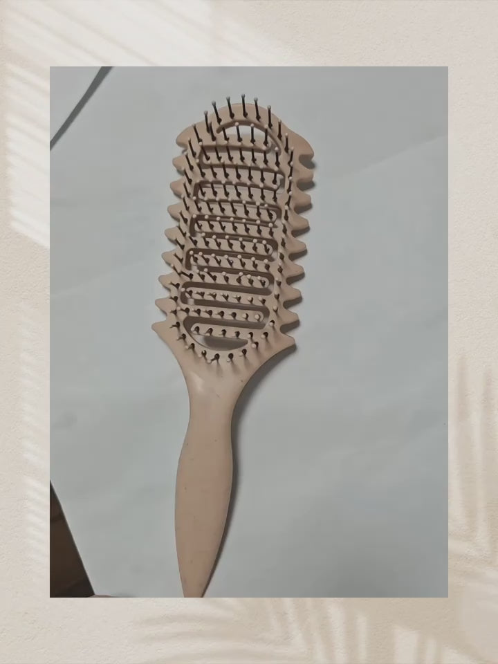 Curly hollow hair comb rotation
